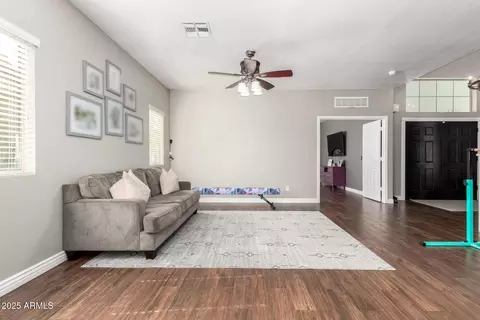 1429 E Lowell Ave, Gilbert, AZ 85295 photo 9
