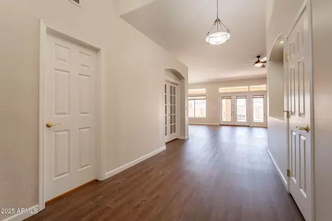 1506 W Laurel Ave, Gilbert, AZ 85233 photo 6