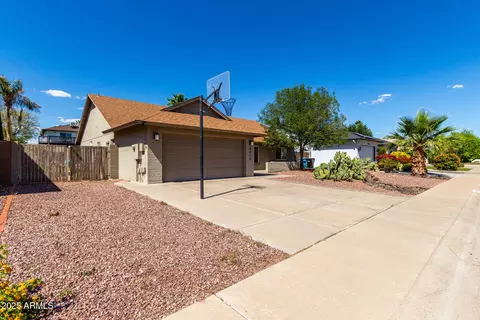 Exterior - 4316 E Janice Way, Phoenix, AZ 85032 photo 2 of 9
