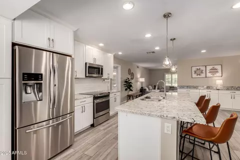 Kitchen - 4316 E Janice Way, Phoenix, AZ 85032 photo 4 of 4