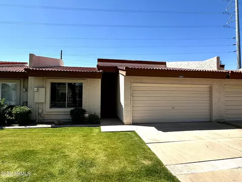 6845 W Caron Dr, Peoria, AZ 85345