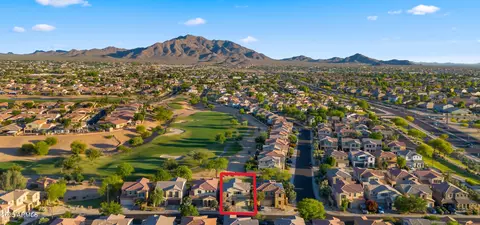 View/Area - 3277 E Meadowview Dr, Gilbert, AZ 85298 photo 2 of 9
