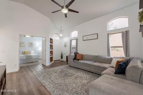 7227 E Kramer St, Mesa, AZ 85207 photo 4