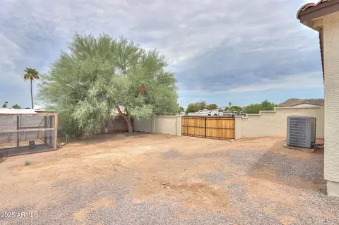 Exterior - 9713 El Paso St, Mesa, AZ 85207 photo 4 of 9