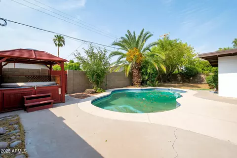 Exterior - 501 E Alameda Dr, Tempe, AZ 85282 photo 1 of 1