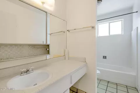 Bath - 501 E Alameda Dr, Tempe, AZ 85282 photo 1 of 2