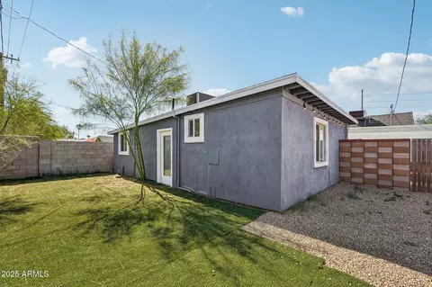 2118 E Oak St, Phoenix, AZ 85006 photo 5