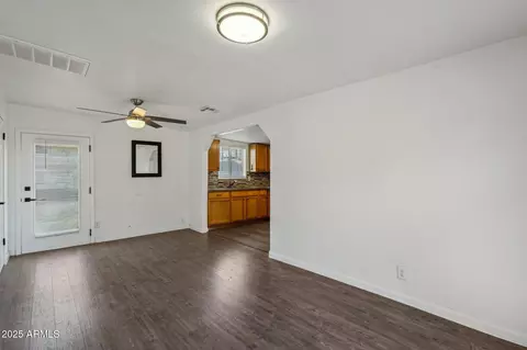 2118 E Oak St, Phoenix, AZ 85006 photo 19