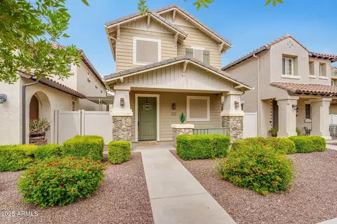 1069 S Nancy Ln, Gilbert, AZ 85296