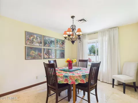 2331 E Melrose St, Gilbert, AZ 85297 photo 8
