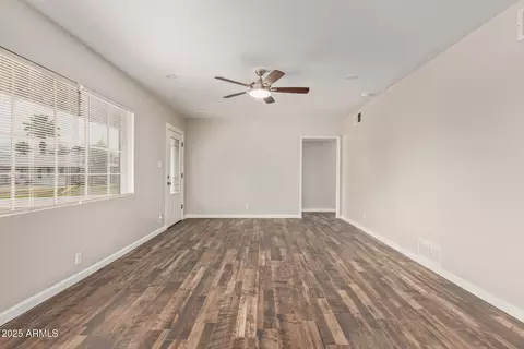 Living - 2022 E Mulberry Dr, Phoenix, AZ 85016 photo 1 of 3