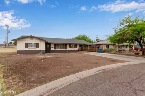 Exterior - 2022 E Mulberry Dr, Phoenix, AZ 85016 photo 1 of 7