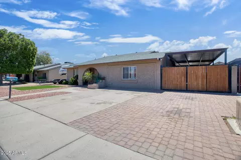 2727 W Libby St, Phoenix, AZ 85053 photo 2