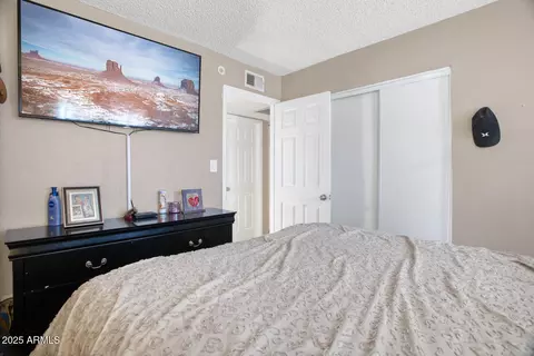 2727 W Libby St, Phoenix, AZ 85053 photo 10