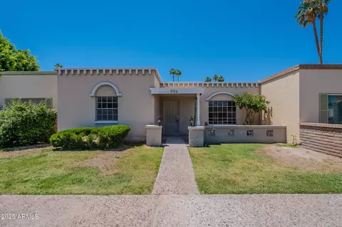 556 N Hobson Plz, Mesa, AZ 85203