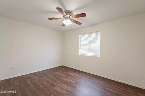 Bedroom - 719 E Broadway Ave, Apache Junction, AZ 85119 photo 3 of 4