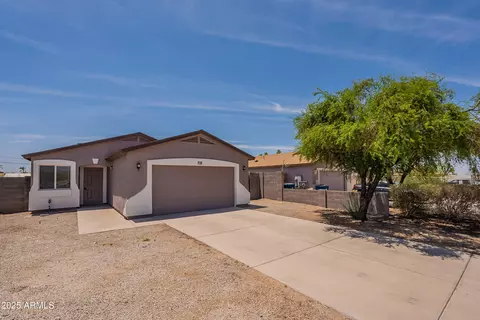 Exterior - 719 E Broadway Ave, Apache Junction, AZ 85119 photo 2 of 5