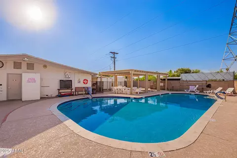 Exterior - 5633 E Colby St, Mesa, AZ 85205 photo 6 of 8