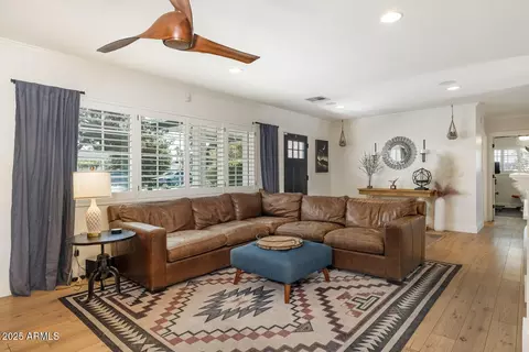 3308 N 51st St, Phoenix, AZ 85018 photo 8