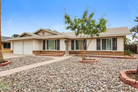 3337 W Yucca St, Phoenix, AZ 85029