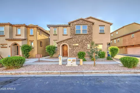 1624 N 77th Gln, Phoenix, AZ 85035