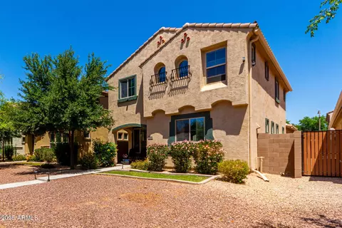 3476 E Orchid Ln, Gilbert, AZ 85296