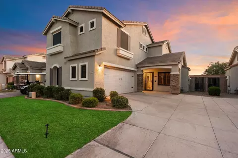 3932 S Crosscreek Dr, Chandler, AZ 85286