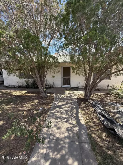 311 W 11th St, Casa Grande, AZ 85122