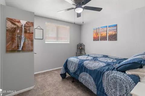 Bedroom - 3806 N 64th Dr, Phoenix, AZ 85033 photo 4 of 5