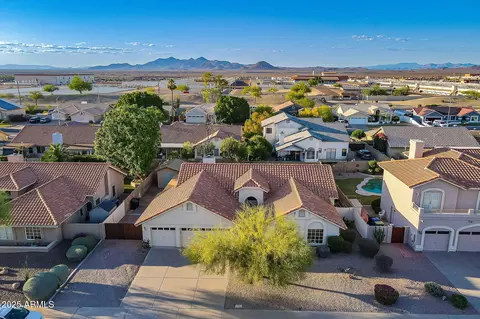 View/Area - 3058 E Nance St, Mesa, AZ 85213 photo 3 of 6