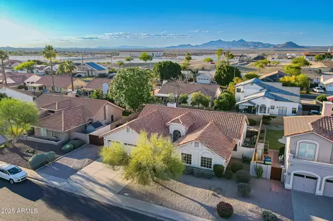 View/Area - 3058 E Nance St, Mesa, AZ 85213 photo 2 of 6