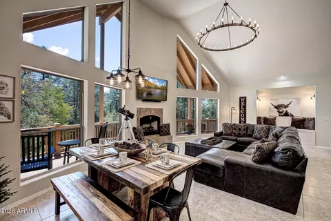 Dining - 5204 N Juniper Loop, Pine, AZ 85544 photo 1 of 1