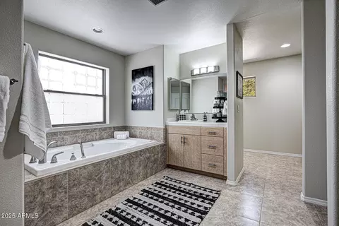 Bath - 5204 N Juniper Loop, Pine, AZ 85544 photo 6 of 8