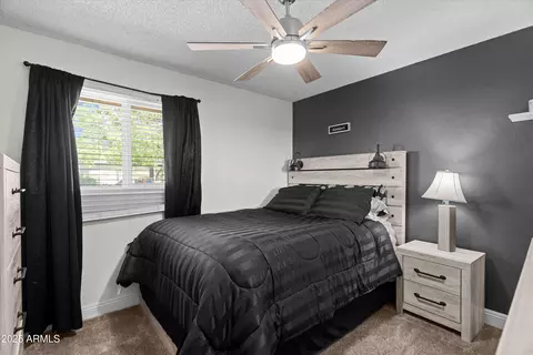 Bedroom - 3636 W Crocus Dr, Phoenix, AZ 85053 photo 1 of 3