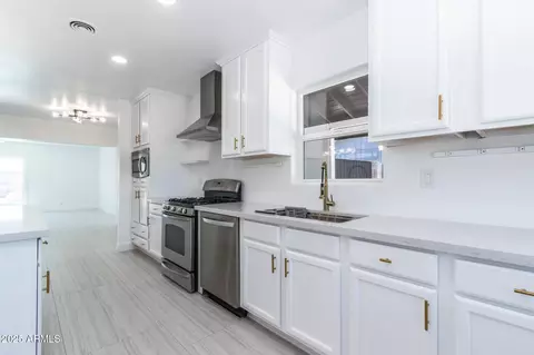 1011 W Weldon Ave, Phoenix, AZ 85013 photo 7