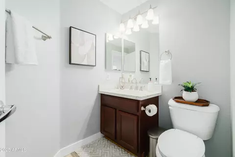 Bath - 2402 E 5th St #1498, Tempe, AZ 85281 photo 1 of 3