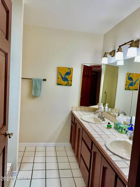 3417 E Mission Ln E, Phoenix, AZ 85028 photo 23