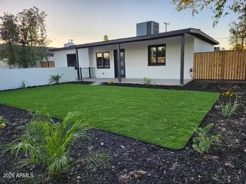 954 E Henry St, Tempe, AZ 85288