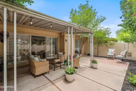 5542 N 10th St, Phoenix, AZ 85014