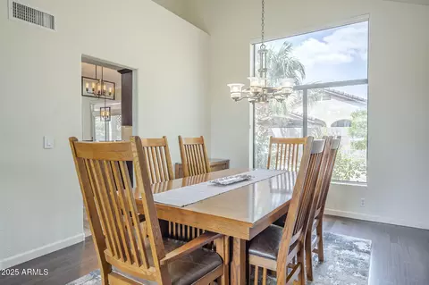 Dining - 2114 Escuda Rd, Phoenix, AZ 85024 photo 2 of 3