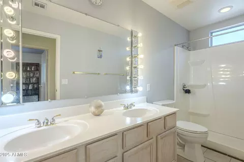 Bath - 2114 Escuda Rd, Phoenix, AZ 85024 photo 2 of 4