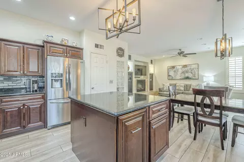 Kitchen - 2114 Escuda Rd, Phoenix, AZ 85024 photo 2 of 5