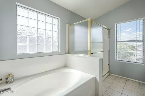Bath - 2114 Escuda Rd, Phoenix, AZ 85024 photo 4 of 4