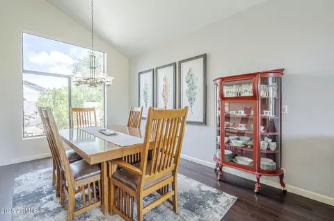 Dining - 2114 Escuda Rd, Phoenix, AZ 85024 photo 1 of 3
