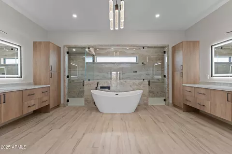 Bath - 39302 N 30th Dr, Phoenix, AZ 85086 photo 1 of 11