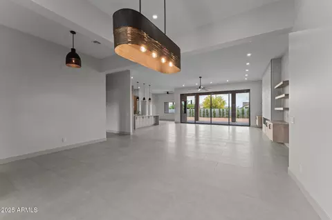 Living - 39302 N 30th Dr, Phoenix, AZ 85086 photo 2 of 6