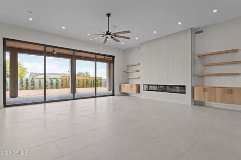 Living - 39302 N 30th Dr, Phoenix, AZ 85086 photo 1 of 6