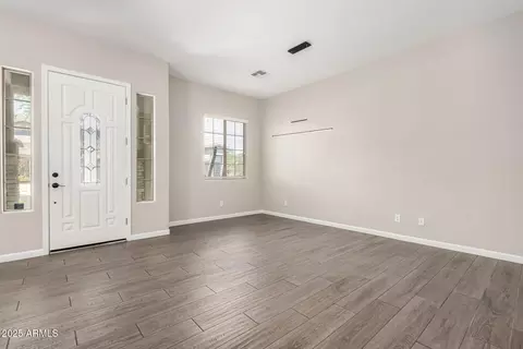 2409 W Red Range Way, Phoenix, AZ 85085 photo 5