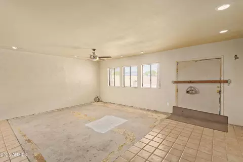Living - 2131 E Rose Garden Ln, Phoenix, AZ 85024 photo 1 of 4