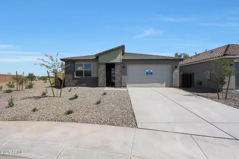 866 W Riparian Dr, San Tan Valley, AZ 85140